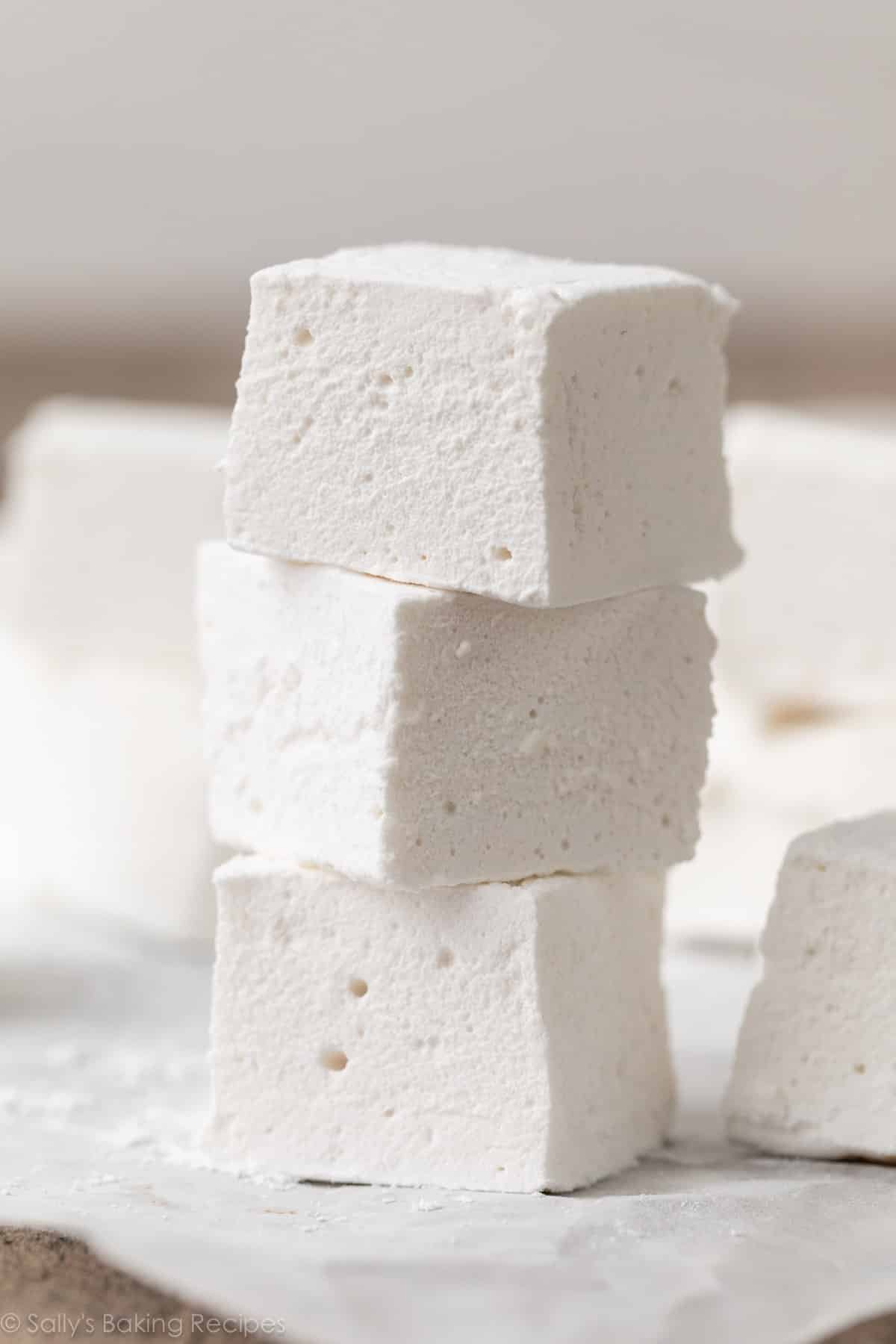 Crafting Fluffy Marshmallows: Brown Rice Syrup & Sugar Methods